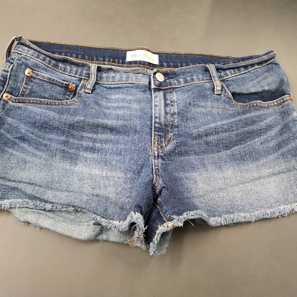 Gap size 32
